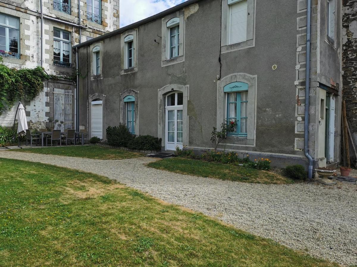 Studio Des Stuarts 多尔德布列塔尼 外观 照片